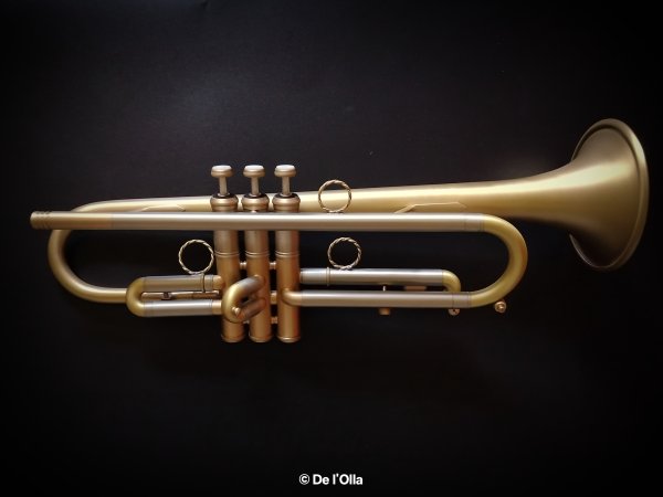 "CIMARRON" B Flat Trumpet, by De l'Olla
