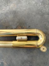"RESONATOR" for Trumpet, Cornet, French Horn, Flugel and other brass, by De l'Olla